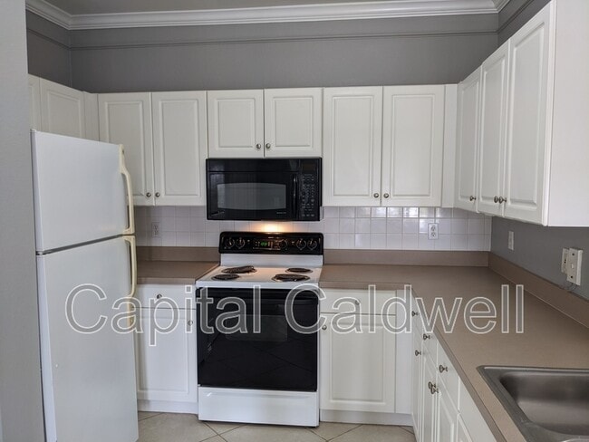 Building Photo - 4333 Bayside Village Dr