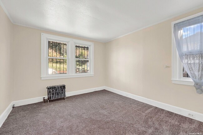 Foto del edificio - 85-19 164th St