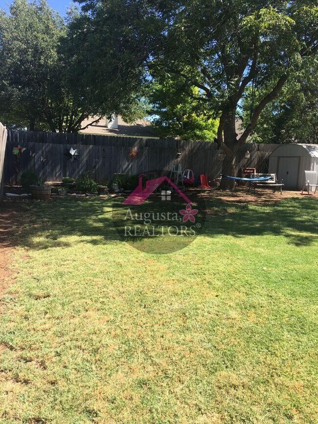 Foto del edificio - Gorgeous 3 bedroom home in Wylie district!