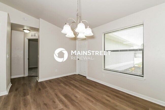 Foto del edificio - 4 Bedroom Pet-Friendly Home in Lehigh Acres, FL with Main Street Renewal