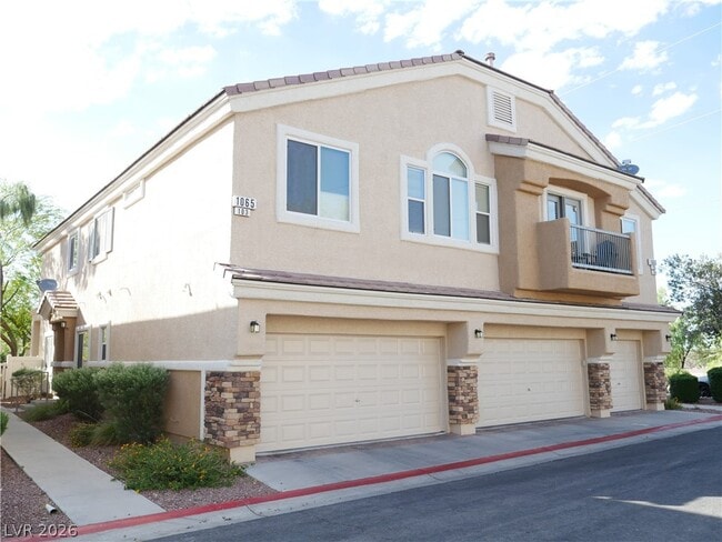 Building Photo - 1065 Cryer Ct