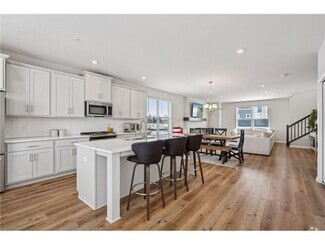 Building Photo - 13683 Marsh View Blvd