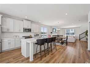 Building Photo - 13683 Marsh View Blvd