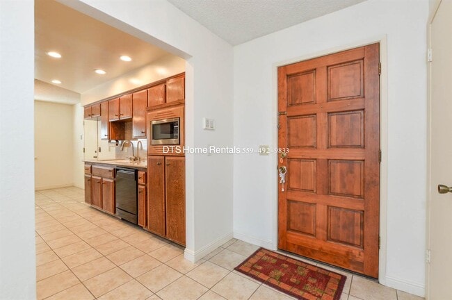 Foto del edificio - 8206 N San Pablo Ave