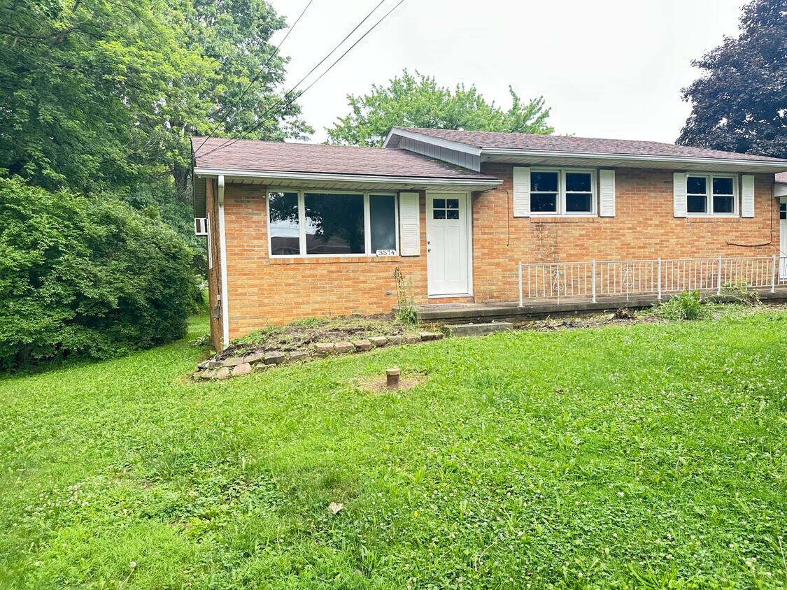 Foto principal - 3574-3576 Kidron Road