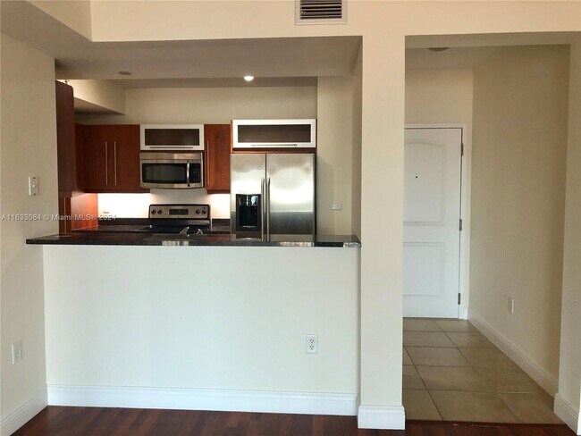 Building Photo - 7350 SW 89th St