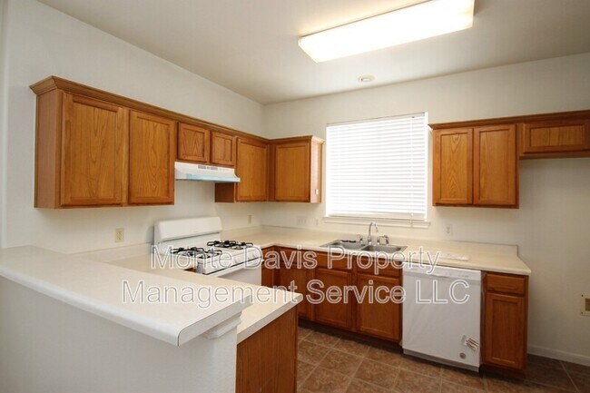 Foto del edificio - 2817 Southampton Way