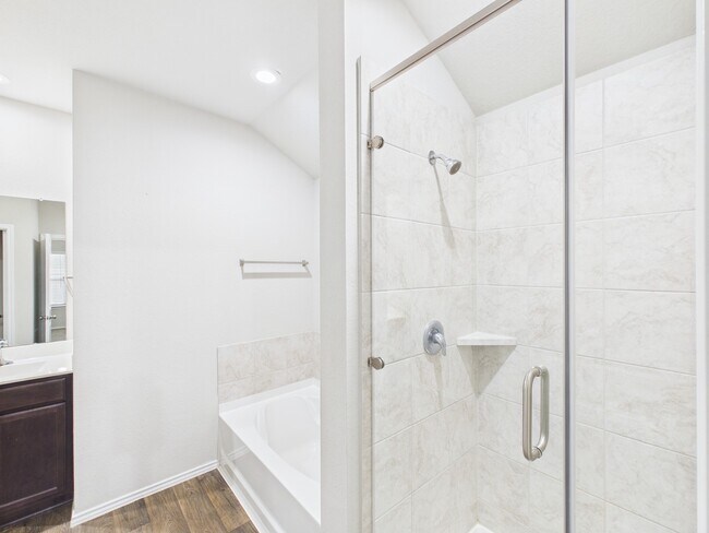 Foto del edificio - 18237 Cascadia Mill Ct.