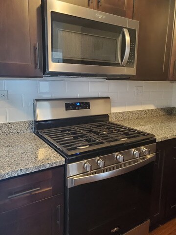 Foto del edificio - 838 Mcintosh Ct