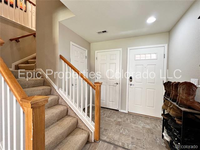 Foto del edificio - 12832 Mayfair Way