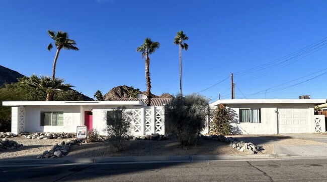 Foto del edificio - AVAILABLE NOW! 3 Bed 1 Bath Home with a 1 ...