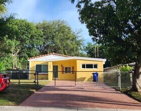 Building Photo - 1582 NE 172nd St