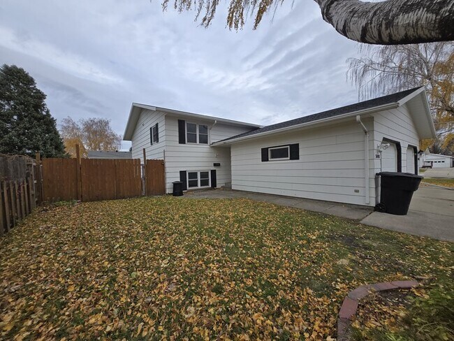 Foto del edificio - 5011 4th Ave N