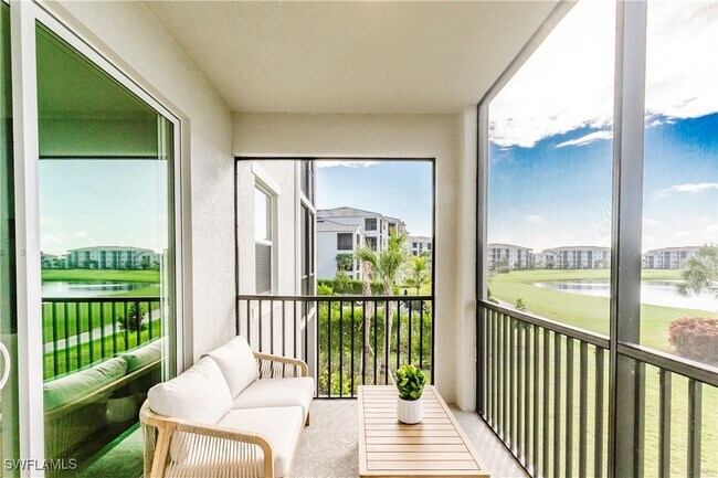 Foto del edificio - 5555 Double Eagle Cir