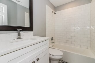 Building Photo - 11215 Munn St