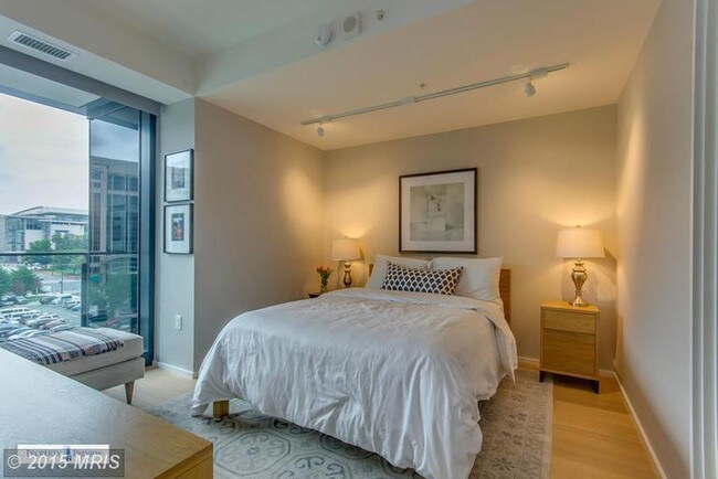 Foto del edificio - 920 I St NW