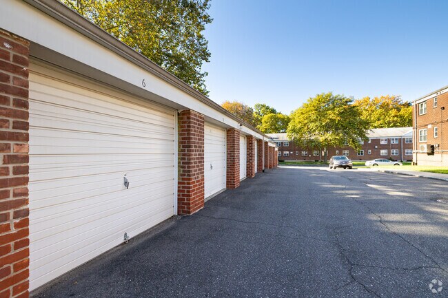 Building Photo - Bay Terrace Co-Op Facility Section III