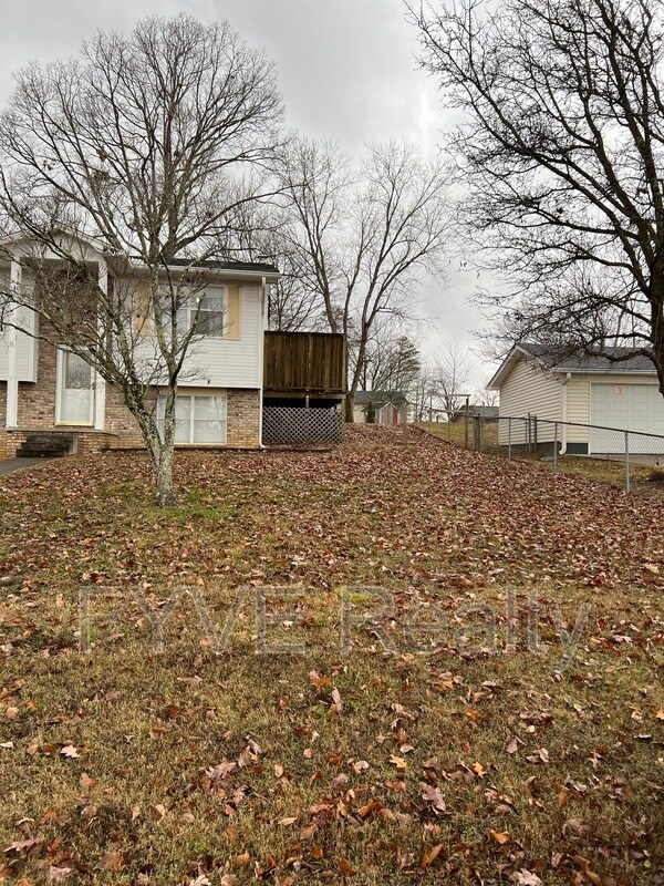 Building Photo - 4105 Angola Rd