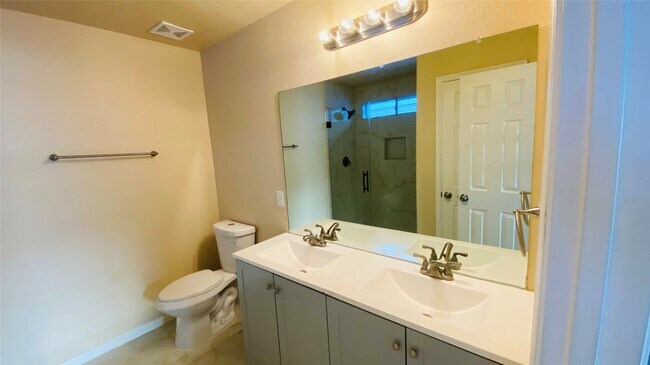 Building Photo - 19422 Remington Wick Ct