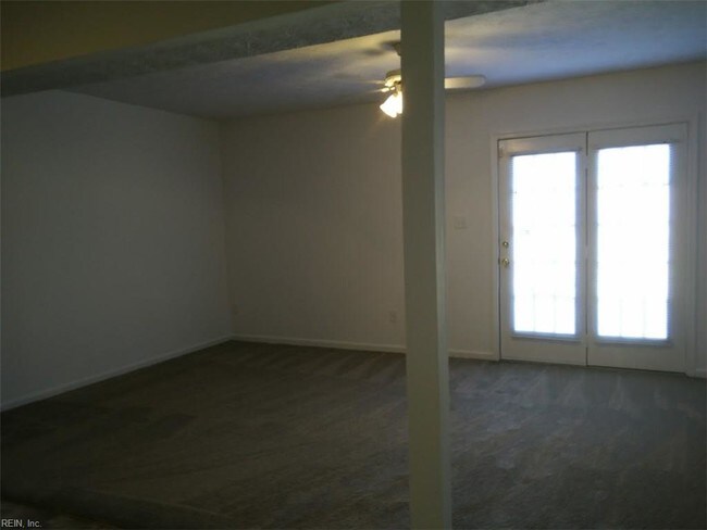 Building Photo - 361 Deputy Ln