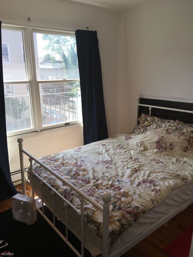 Foto principal - 229 20th St