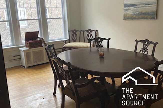 Foto del edificio - 329 Kedzie St