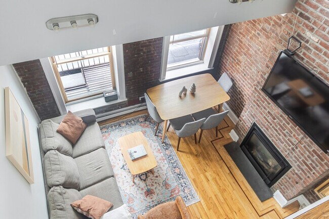 Foto del edificio - 692 10th Ave