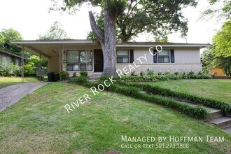 Building Photo - 4 Delrose Dr