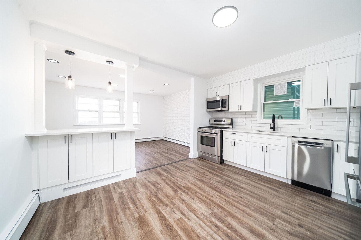 Foto principal - 326 Ave E