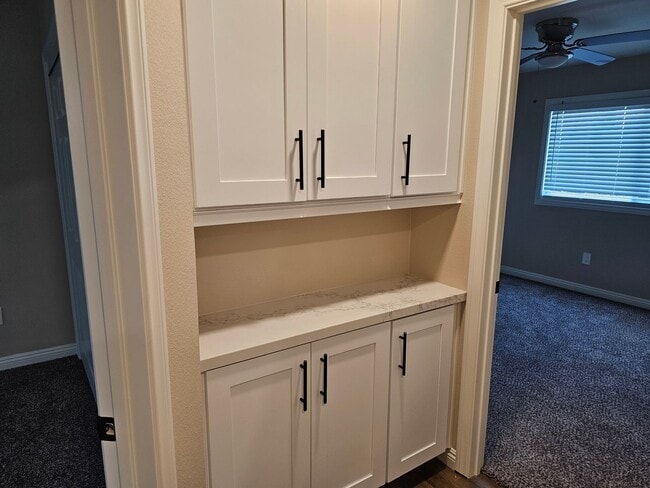 Building Photo - Practically New Home in Moreno Valley with...