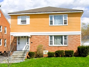 Building Photo - 3427 Westbury Rd