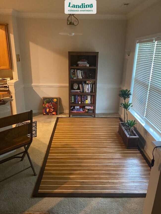 Foto del edificio - 6737 N Grand Brook Cir