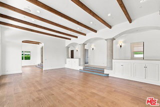 Building Photo - 27355 CA-1