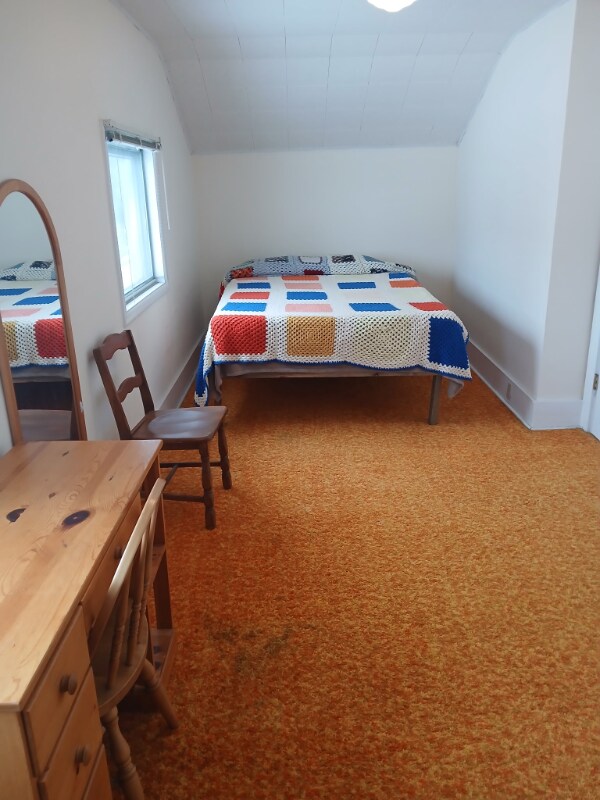 Building Photo - 321 W Mcmillan Ave