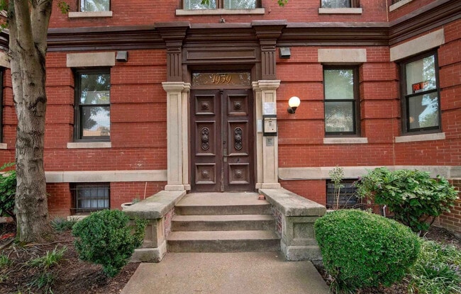 Building Photo - 1939 17th St NW