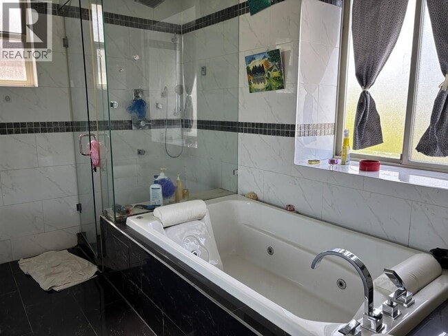 Building Photo - 28XX Shell Rd