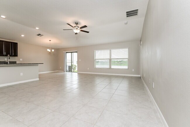 Building Photo - 5423 Rainwood Meadows Dr