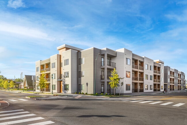 Building Photo - The Flats at Southside Gardens
