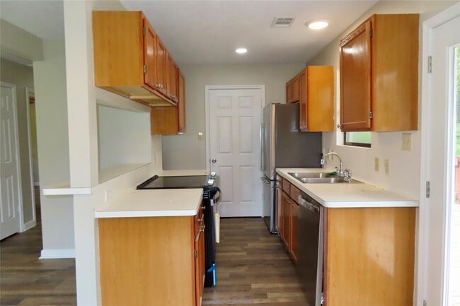 Foto del edificio - 31311 Walnut Creek Rd