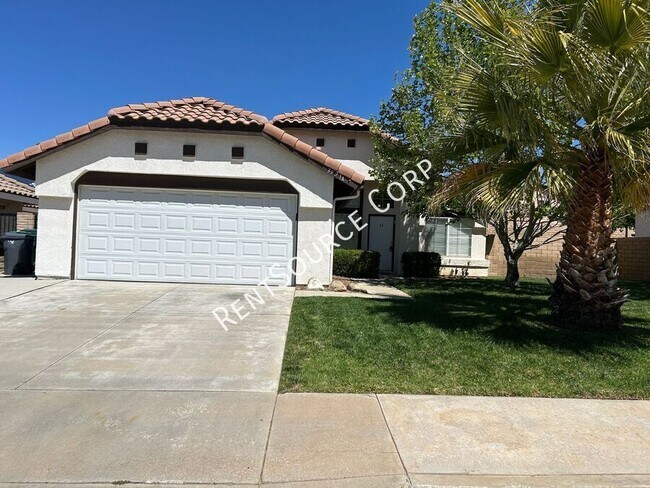 Building Photo - 39914 Milan Dr