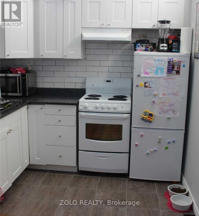 Building Photo - 1549 O'Connor Dr