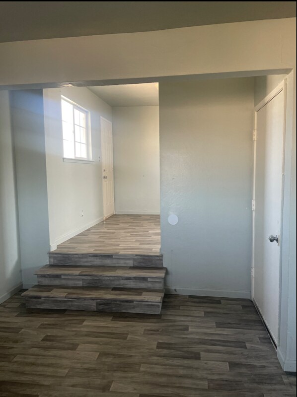 Building Photo - 1466 77th Ave