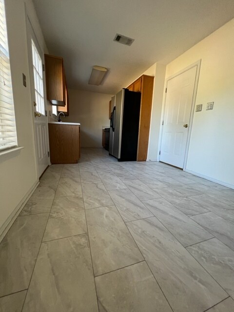 Building Photo - 13823 Rockinghorse Ln