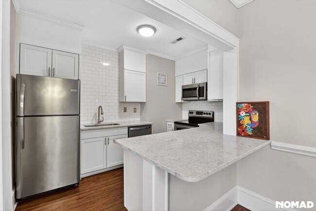 Foto del edificio - 222 Providence Rd