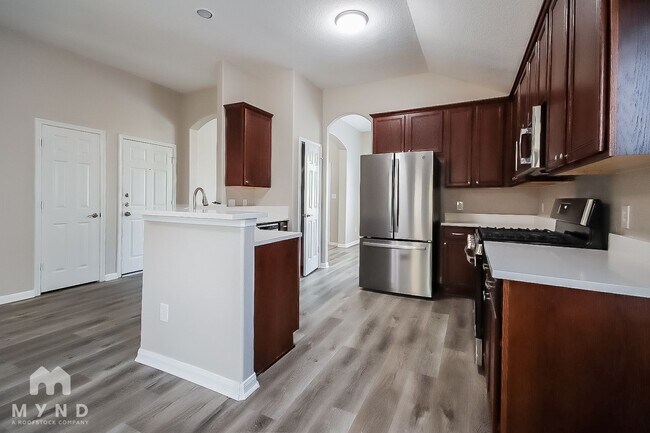 Foto del edificio - 8630 W Highlands Crossing