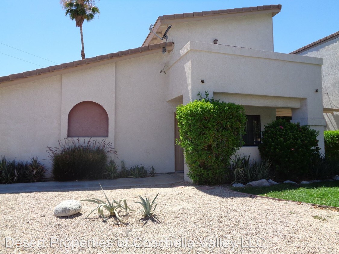 Primary Photo - 32945 Cielo Vista Rd