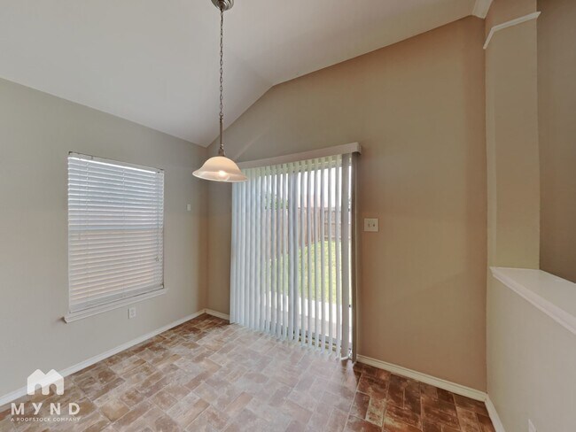 Foto del edificio - 1019 Cottontail Dr