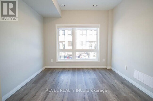 Photo du bâtiment - 720 Grey St