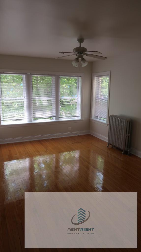 Building Photo - 1 bedroom in CHICAGO IL 60630