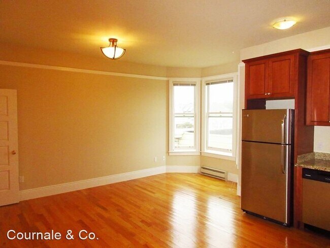 Building Photo - 307 Clement St